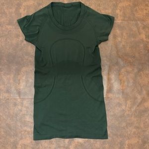 Dark Green LULULEMON Swiftly Tech Short-Sleeve Shirt